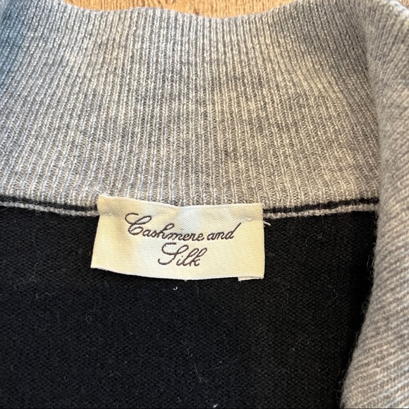 Cashmere and Silk Black Zip Front Sweater Black Gray Small Made in Italy - Picture 8 of 9